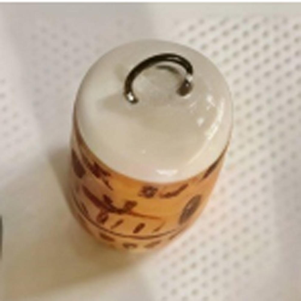 002 กระป๋อง