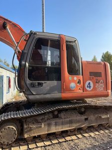 HITACHI เครื่องขุดมือสอง zx225 HITACHI เครื่องขุด zx300 zx210 zx240 - Product Image 3