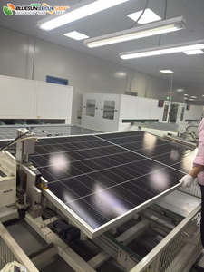 BLUESUN 710W 720W 730W <span class=keywords><strong>Demi</strong></span>-cellule N-Type pour panneau solaire bifacial, efficacité de 23,23%, module à double vitrage, garantie de 30 ans - Product Image 5