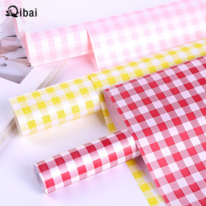 Qibai Designer Grid Papel de regalo de flores mate 20 hojas Brooke Paquete de papel impermeable Papel de regalo floral para ramo - Product Image 3