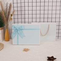 Boîte cadeau en carton ondulé recyclable mat, en forme d'avion, avec doublure en éponge, emballage écologique pour le festival Qixi