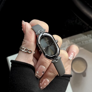 <span class=keywords><strong>Montre</strong></span> étanche Scottie B9731b pour <span class=keywords><strong>femme</strong></span>, bracelet en cuir 9731b pour Scottie, montres à quartz tendance, cadeaux pour <span class=keywords><strong>femme</strong></span>, soirée et rendez-vous galants - Product Image 4