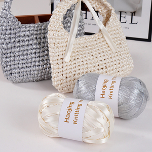 Fil à tricoter et à crocheter en mélange 100 % polyester acrylique <span class=keywords><strong>Hyuna</strong></span>, idéal pour sacs, tapis et projets de crochet, avec motifs teints. - Product Image 1