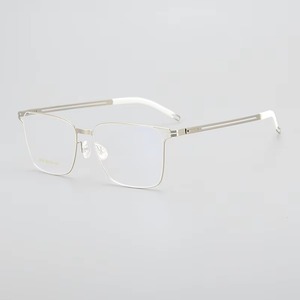 <span class=keywords><strong>Lunettes</strong></span> optiques en titane pour <span class=keywords><strong>femmes</strong></span> avec verres anti-lumière bleue AC à motif diamant, style rectangulaire, motif uni - Product Image 3