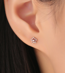 2024 Sản Phẩm Mới Tùy Chỉnh Zircon <span class=keywords><strong>Stud</strong></span> Bông Tai Thời Trang F136 Titan Tai <span class=keywords><strong>Stud</strong></span> Cho Phụ Nữ - Product Image 2