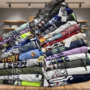 เสื้อยืดผู้ชายฤดูร้อนจากโรงงาน ลดราคาสต็อกส่วนเกิน แบรนด์ดัง ราคา FOB $1.40-2.60 ขั้นต่ำ 150 ตัว - Product Image 3