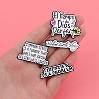 Spille smaltate con citazioni ispiratrici spagnole, spille divertenti con frasi, spille da bavero, accessori per abbigliamento, gioielli alla moda, regali