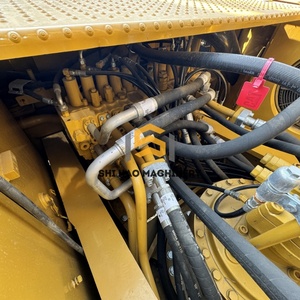 Excavatrice sur chenilles CAT 330D2L 90 % neuve avec faible consommation de carburant et hautes performances - Product Image 4