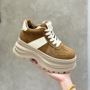 Zapatillas Deportivas Casuales para Mujer con Plantilla de PU, Forro de Algodón, Diseño Moderno para Caminar Cómodamente - Product Image 2