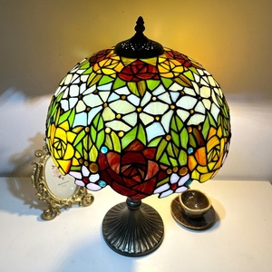 Lámpara de Mesa Longhuijing de 16 Pulgadas, LED AC E26/E27, Estilo Vitral con Rosas Mediterráneas, Tradicional, Ecológica, en Forma de Cúpula, Simple y Flexible - Product Image 5