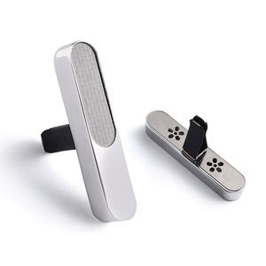 Difusor de Perfume para Auto de Lujo, Clip Aromático para Ventilación, Mini Ambientador de Esmalte Suave - Product Image 6