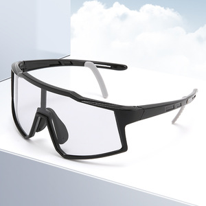 Gafas de Ciclismo con Montura Completa, Lentes Esféricas de Policarbonato, Protección UV400, Antideslizantes, para Niños, Deportes al Aire Libre - Product Image 1