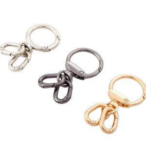 Porte-clés pendentif en métal pour sac de voiture, design original, avec mousqueton, pour la vente en gros transfrontalière, cadeau et décoration - Product Image 1