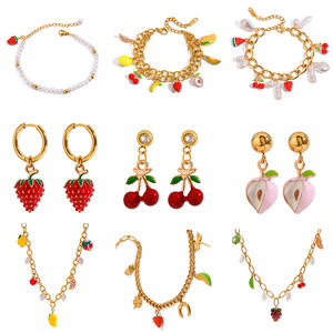 Ensemble de bijoux Songfu à <span class=keywords><strong>la</strong></span> mode chaîne en or Multi Fruits breloques cerises fraise collier Bracelet boucles d'oreilles ensembles - Product Image 3