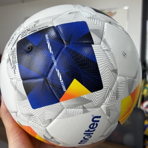 Ballon de football en cuir PU premium 2026, cousu à la machine, pour sports de plein air - Product Image 4