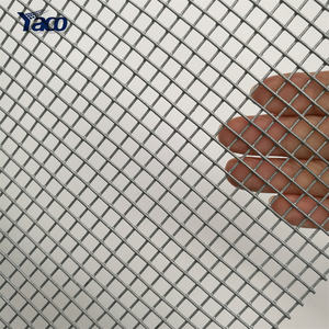 Rouleau de grillage soudé en fil d'acier à faible teneur en carbone galvanisé, maille carrée argentée de 1/4 et 1/2 pouce pour cages à lapins, service de découpe <span class=keywords><strong>YACO</strong></span> - Product Image 2