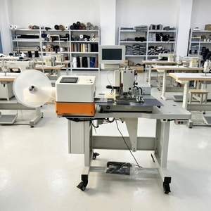 Machine à coudre automatique à plat à une aiguille avec coupe-fil intégré, neuve - Product Image 3