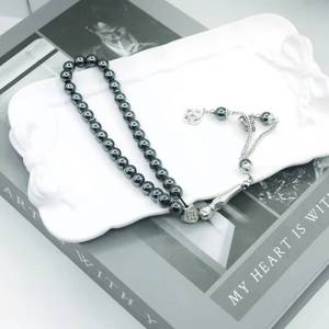 Pulsera de cuentas de hematita pulida negra de 8 mm, 33 piezas, marca YASEEN, con imán para Dhikr Tasbih, venta al por mayor - Product Image 1