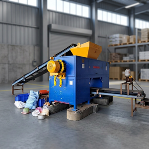 Machine de broyage multi-usages préférée par les acheteurs, 500 kg/h, à double arbre, semi-automatique, pour le traitement et le recyclage du plastique - Product Image 1