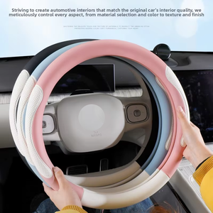 Funda para Volante de Coche Antideslizante, Cálida, con Dibujos Animados, para Invierno - Product Image 6