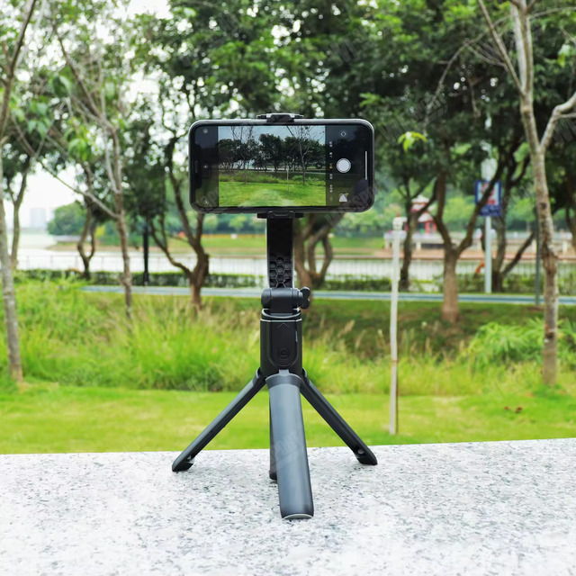 Wireless Gimbal Stabilizer Aluminium Alloy Phone Selfie Stick for Vlogging, Tiktok, Live Broadcast