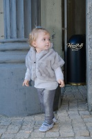 Baby-Weste mit V-Ausschnitt aus lockigem Kunstfell, Schleife vorne, ärmellos, locker, warm, Unisex, für Kleinkinder, Herbst und Winter, zum Schichten tragen