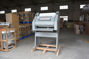 Máquina para Hacer Baguettes, Panes Largos, Panes para Hot Dogs, Panes Submarinos, Panes de Forma Larga y Varios Tipos de Pan Francés - Product Image 4