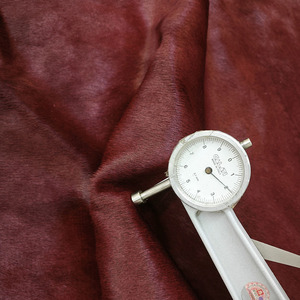 Cor sólida Metade Esconder couro Cabelo na vaca real Couro cavalo cabelo - Product Image 5