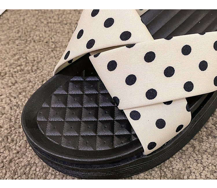 Trending Female Slippers EVA Slides Summer Beach Sandals Cross Point Women Shoes