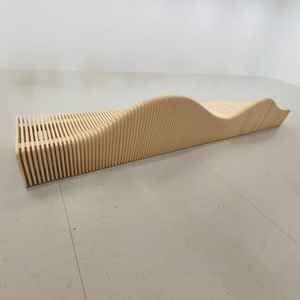 ม้านั่งไม้แกะสลักลายคลื่น รุ่น Y716 สำหรับตกแต่งสวน ทางเข้าบ้าน ระเบียง รีสอร์ท หรือพื้นที่นั่งพักผ่อนกลางแจ้ง - Product Image 2