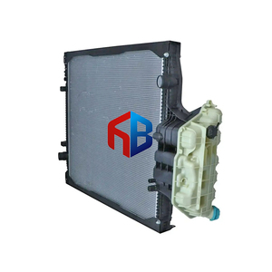 مصنع تصنيع المعدات الأصلية في الصين بالجملة للرجل من سلسلة يورو 6 مصنع مشعاع شاحنة باليورو - Product Image 4