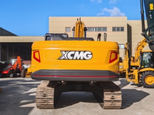 รถขุดตีนตะขาบ XCMG XE200GA ใหม่เอี่ยม กำลัง 125 กิโลวัตต์ เครื่องยนต์คัมมินส์ ปั๊มหลักคาวาซากิ ระบบไฮดรอลิกครบชุด ประสิทธิภาพสูง น้ำหนัก 21 ตัน - Product Image 6