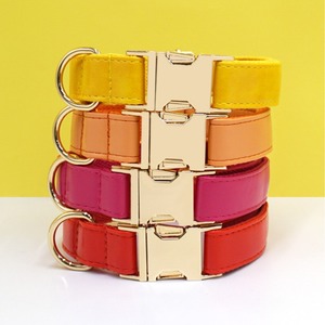 <span class=keywords><strong>Collar</strong></span> de cuero PU para perro gato ajustable suave algodón acolchado transpirable cachorro <span class=keywords><strong>Collar</strong></span> con hebilla de aleación clásico perro mascota <span class=keywords><strong>Collar</strong></span> - Product Image 3