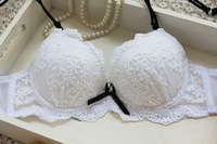 Bra Push-up renda putih dan celana dalam wanita, Set pakaian dalam bordir V dalam