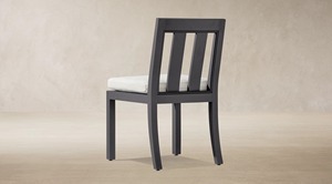 Ensemble de salle à manger d'extérieur moderne en aluminium noir avec coussins imperméables, table et chaises de patio contemporaines, durables et résistantes aux intempéries - Product Image 4