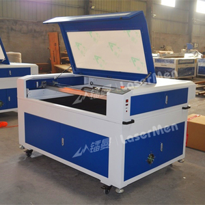 Découpeuse laser CO2 LaserMen-1390 avec table à lames pour la découpe de matériaux épais comme le MDF, le contreplaqué et le bois - Product Image 4