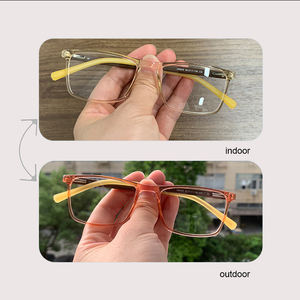 نظارات أطفال بإطار أسيتات مخزونة نظارات بصرية للأطفال نظارات بإطار مربع للجامعات للرجال نظارات فوتوكرومية - Product Image 4