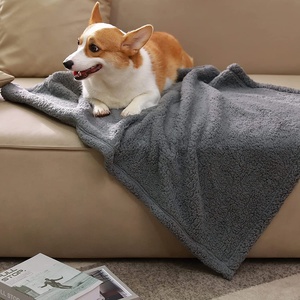 Couverture pour animaux de compagnie <span class=keywords><strong>Shu</strong></span> Mian <span class=keywords><strong>Rong</strong></span> Sherpa, double face, motif uni, quatre saisons, universelle pour chiens et chats - Product Image 1