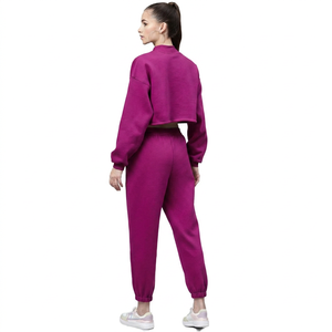Ensemble de survêtement court pour femme sur mesure, haute qualité, style streetwear, dernier design, prix abordable - Product Image 6