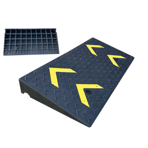 <span class=keywords><strong>Rampe</strong></span> de porte de seuil de fauteuil roulant en caoutchouc solide durable de 1 ''avec bords d'aile ralentisseurs fonctionnels - Product Image 3