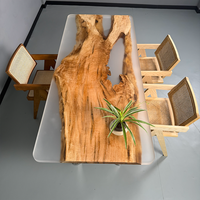 Table à manger moderne de luxe en bois massif à bord vif avec époxy, sur mesure, grande taille pour cuisine/salon (érable/noyer/chêne)