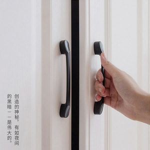 Poignée de meuble en alliage d'aluminium Xinshengfa, style américain, à trou unique, pour tiroir et porte - Product Image 2