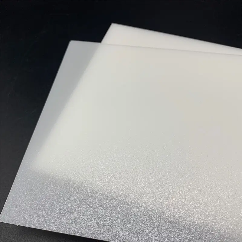 Fabricant plastique haute acrylique lumière diffuseur feuille pour led