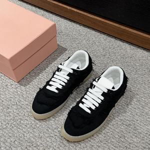 Zapatillas de hombre de cuero genuino con diseño robusto, estilo desgastado, casuales, de encaje, de goma, de caña baja, de malla, antideslizantes, al por mayor - Product Image 2