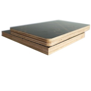 Plantilla negra de hormigón fundido en el lugar, venta al por mayor, tablero de madera contrachapada laminada de álamo, <span class=keywords><strong>melamina</strong></span> E1 impermeable 10X más duradera - Product Image 6