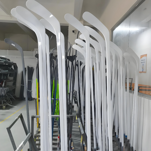 <span class=keywords><strong>Palo</strong></span> <span class=keywords><strong>de</strong></span> <span class=keywords><strong>Hockey</strong></span> <span class=keywords><strong>de</strong></span> Carbono Popular P28/p92, 100% Fibra <span class=keywords><strong>de</strong></span> Carbono, Todos los Modelos, Apto <span class=keywords><strong>para</strong></span> <span class=keywords><strong>Principiantes</strong></span> - Product Image 4