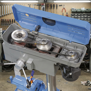 Perceuse sur colonne FERVI T072DA avec transmission par courroie, capacité de perçage continu de 28 mm, course du mandrin de 130 mm - Product Image 3