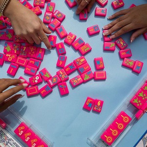 Customizable Modern 4-Layer Acrylic <b>Mahjong</b> Game <b>Set</b> Luxury 160 Card Pattern with Manufacturer Size and Color Options - Product Image 2