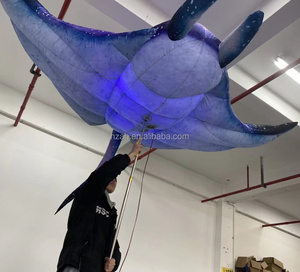Manta Raya Inflable Gigante Publicitaria con Luz LED para Desfiles al Aire Libre Duraderos - Product Image 3
