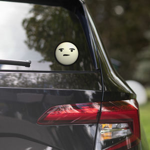 Autocollant de voiture Stickman qui se mord la langue/lèvre, design unique pour la décoration personnalisée du véhicule - Product Image 1